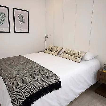 Tear Center Apartment