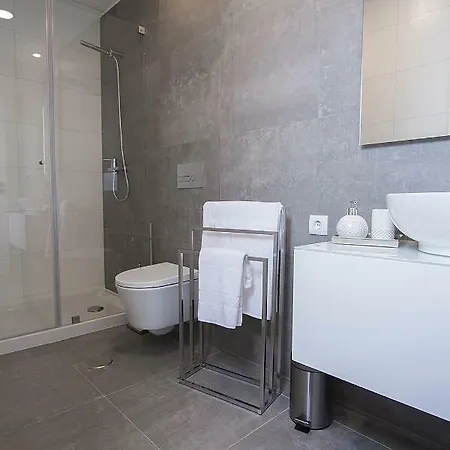 Tear Center Apartment Aveiro